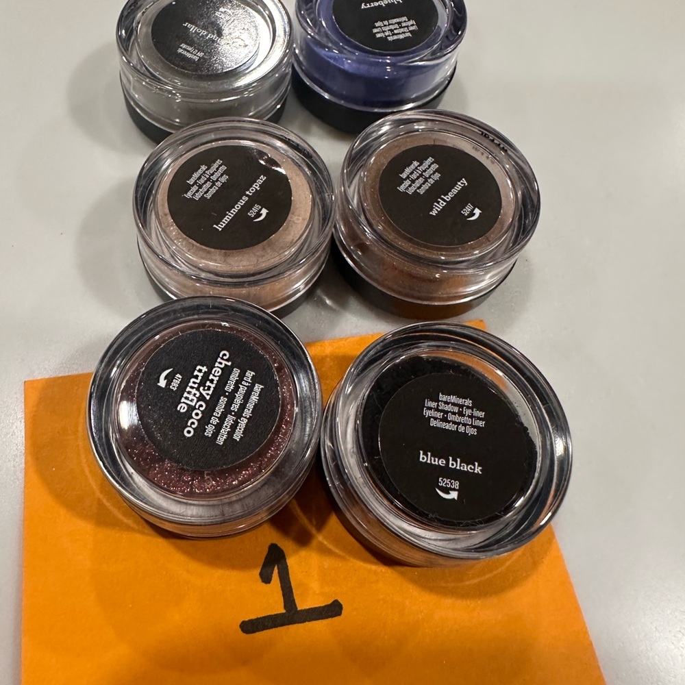 bareMinerals loose  Eye Shadow Collection